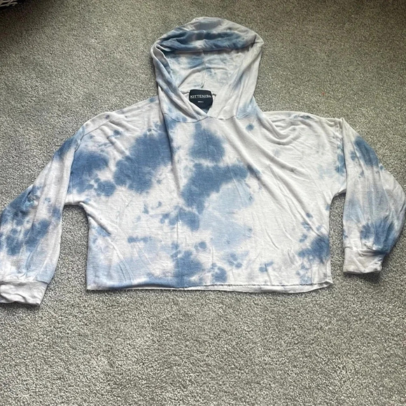 Kittenish blue/white tie dye cropped lightweight hoodie - Picture 1 of 7